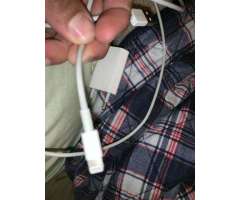 Cargador apple iphone (adaptador mas cable apple) - Calama