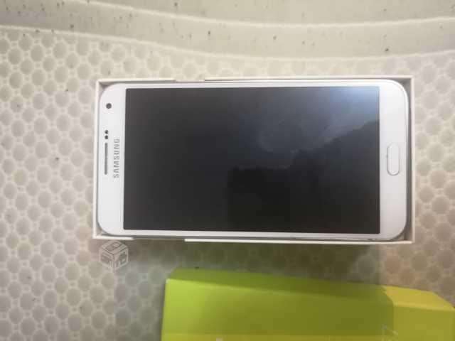 Samsung galaxy e7 pantalla mala - Santiago Samsung galaxy e7 pantalla mala - Santiago